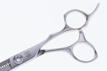 Effilierschere Mitzaki-dynasti "DIAMOND" in 6.0 ZOLL -Scherenklingen aus  PREMIUMSTAHL - 35 verzahnte Prismen auf den Kammseiten - Etui und Zubehör